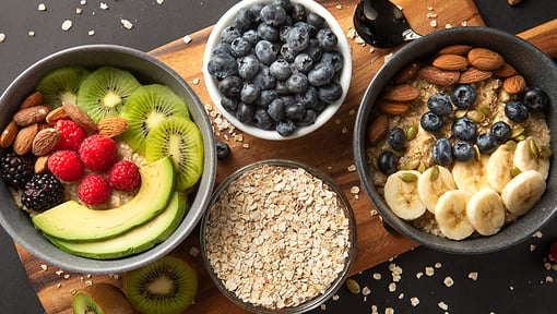 Nutrition_Oatmeal bowls with mixed fruits